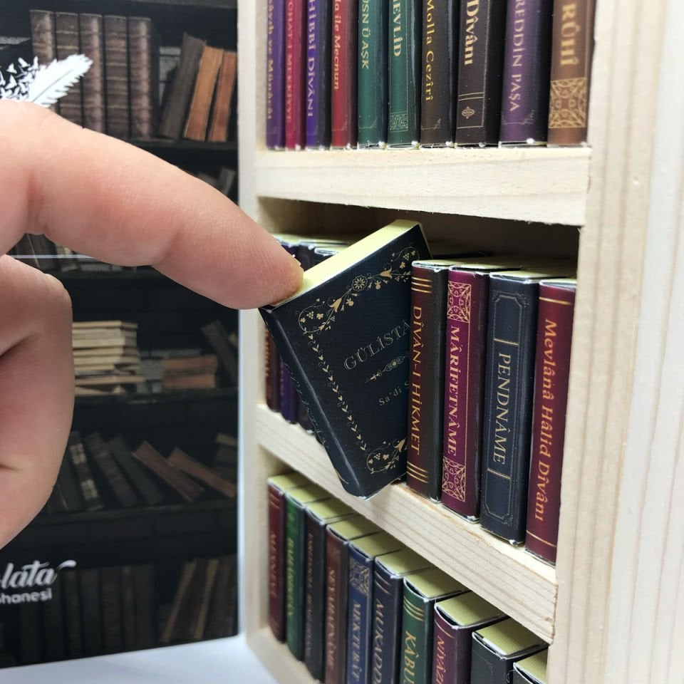 Doğu Klasikleri Temalı Çikolata Kütüphanesi