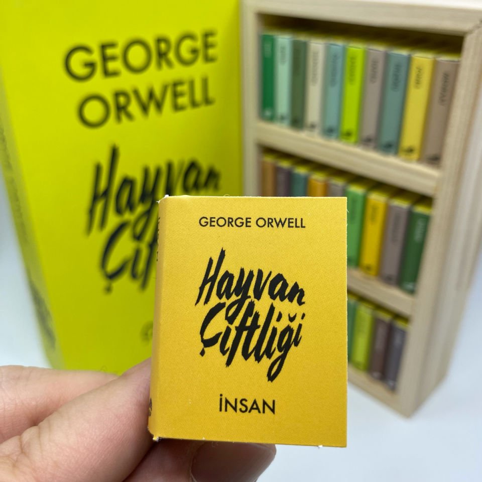 George Orwell Hayvan Çiftliği Temalı Çikolata Kütüphanesi