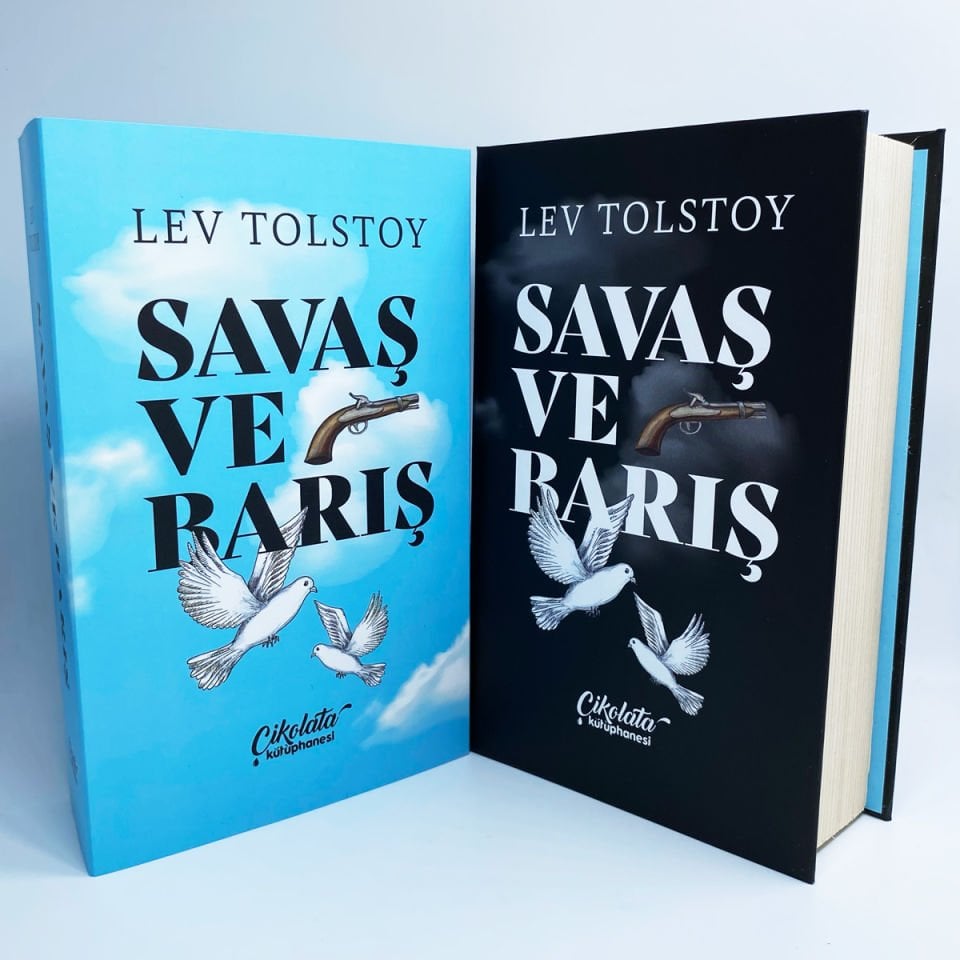 Savaş ve Barış Temalı Çikolata Kütüphanesi