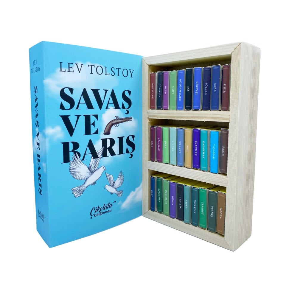 Savaş ve Barış Temalı Çikolata Kütüphanesi